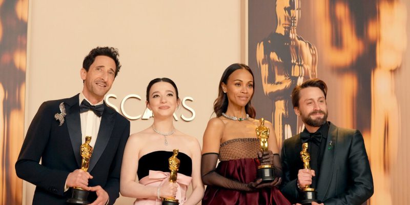 03BIZ-OSCARS-RATING-1-bzqg-facebookJumbo.jpg