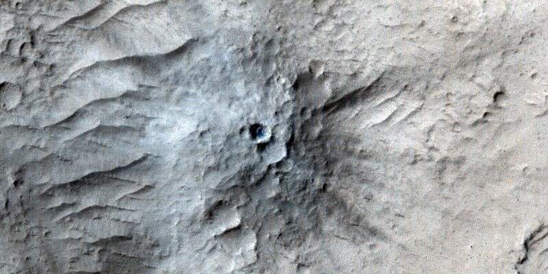 1-pia26518-hirise-views-an-impact-crater-matched-to-insights-seismic-data.jpg