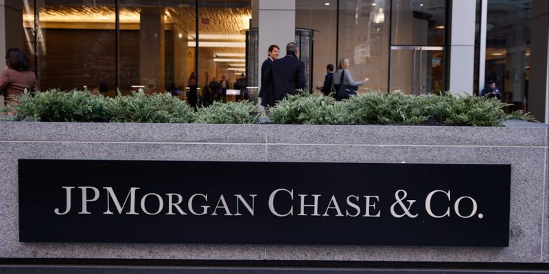 1737732891-JPMorgan-GettyImages-2193911408.jpg