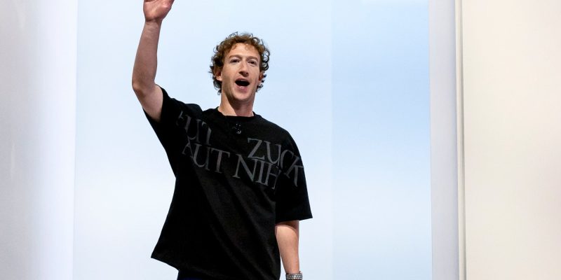 1738334922-Mark-Zuckerberg-GettyImages-2173579499.jpg