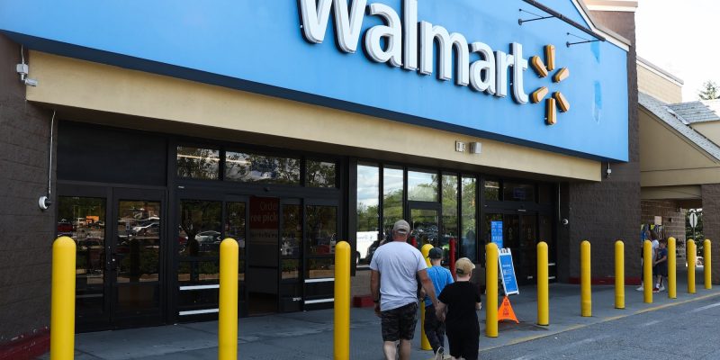 1741790071-walmart-GettyImages-1258918144.jpg