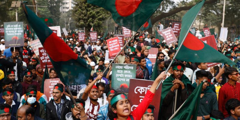 2024-12-31T121827Z_257512882_RC290CARTHHP_RTRMADP_3_BANGLADESH-PROTESTS-1737947278.jpg