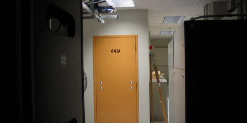 641-a-room-att.jpg