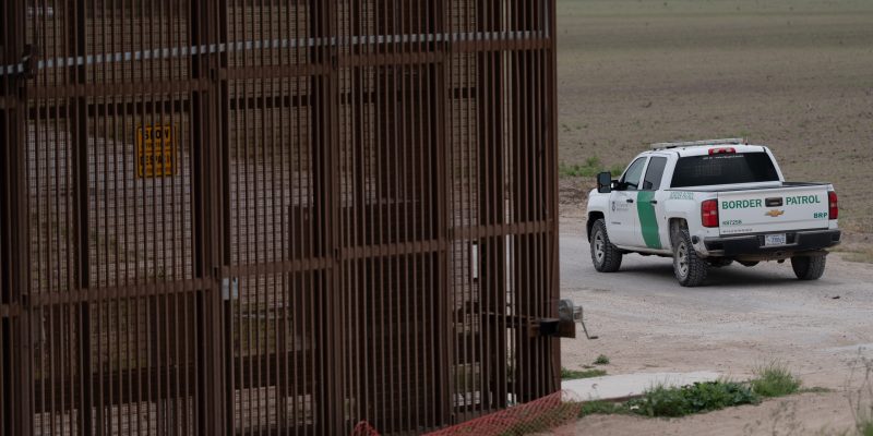 Brenda-Bazan-border-wall-20.jpg