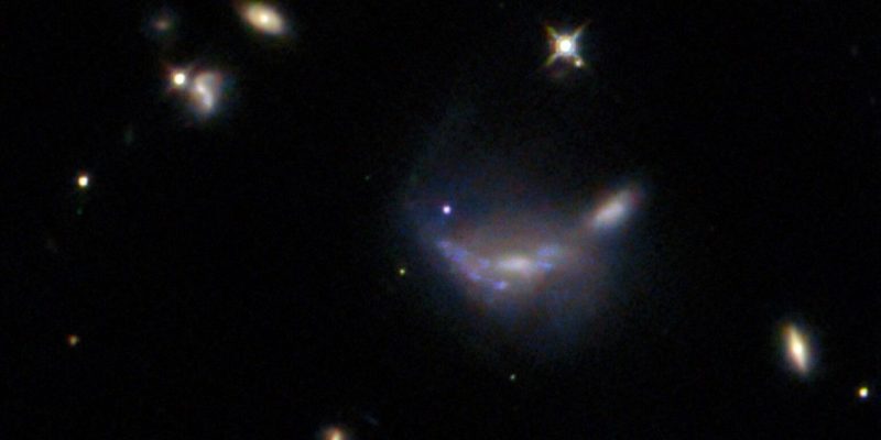 Hubble_SN2022aajn_potw2504a.jpg