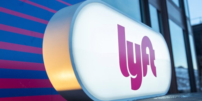 Lyft-logo-2023-billboard-pro-1260.jpg