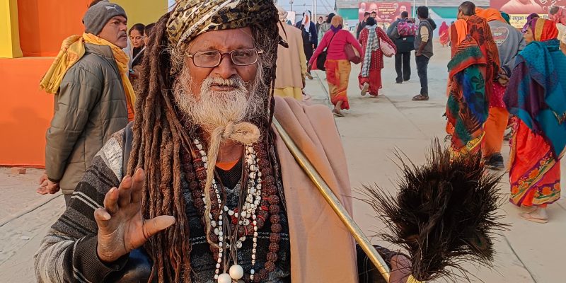 Sadhus-in-the-mahakumbh-1736959957.jpg