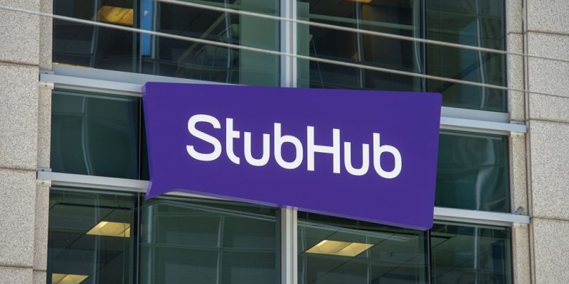 StubHub-headquarters-in-San-Francisco-billboard-1548-1619803807.jpg