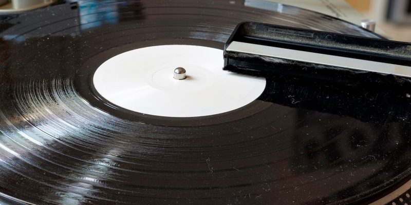 Vinyl-record-cleaning-brush-GettyImages-1129795475-peuceta-cropped.jpg