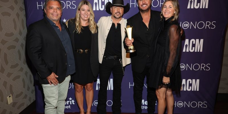 lundsay-cruz-acm-terry-wyatt-2024-billboard-1548.jpg