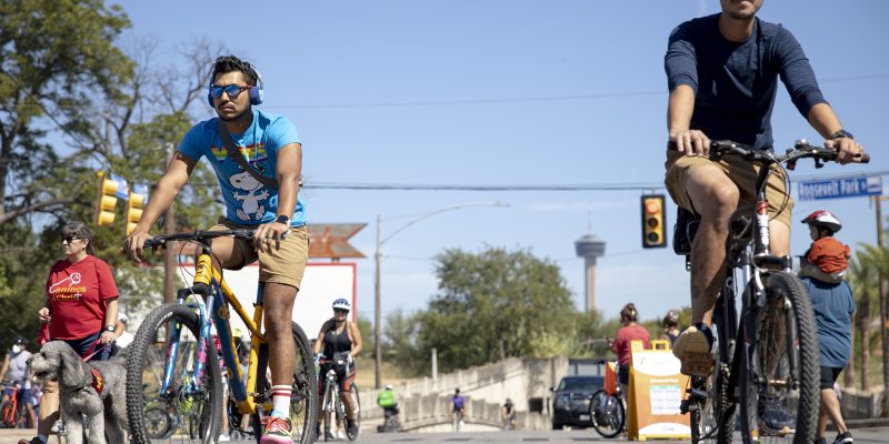 nickwagner-siclovia-YMCA-exercise-outside-biking-bikes-26SEP21-10.jpg