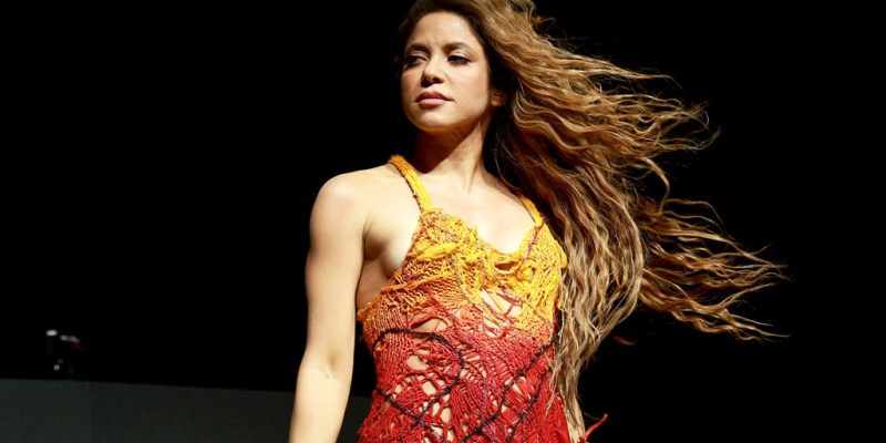 shakira-sahara-tent-coachella-2024-billboard-1548.jpg