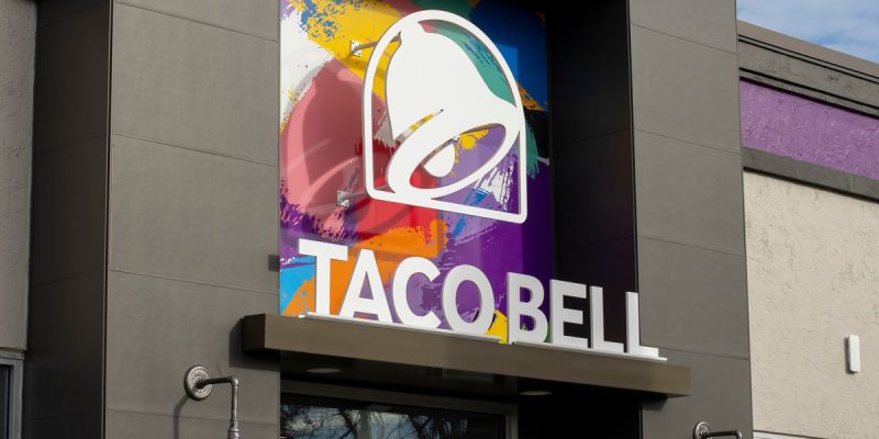 taco_bell_exterior.jpg